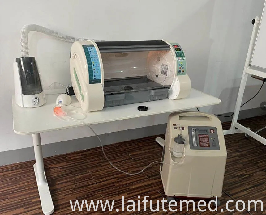 Chinese Manufacturer Veterinary Medical ICU Incubator Equipment Puppy Dog Puppy Pet Incubator for Pet Clinic